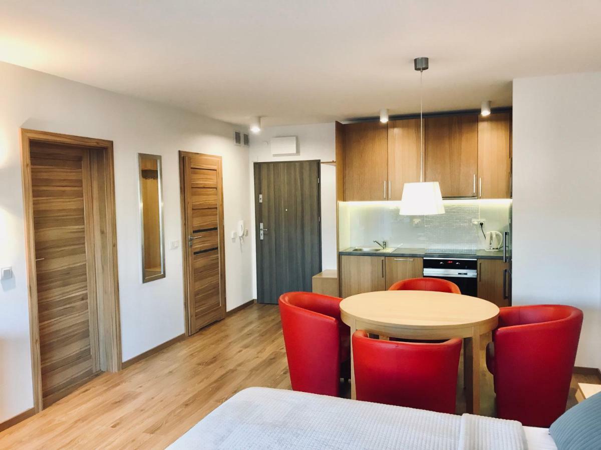 Apartamenty Rodzinne Z Ogrodkiem Pogorzelica  Exterior photo